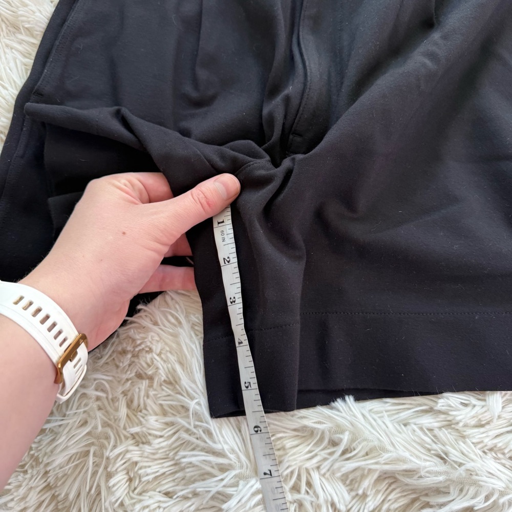 Madewell 2024 Black Pleated Short Ponte Size Small - Picture 14 of 14